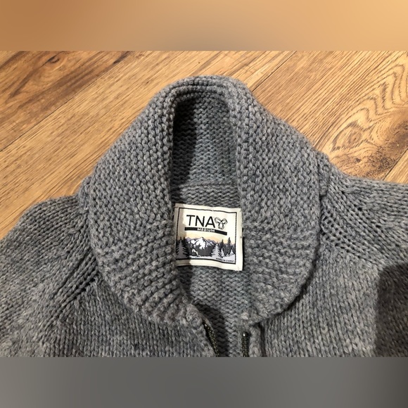 TNA | Lambswool Knit Sweater - Picture 6 of 8